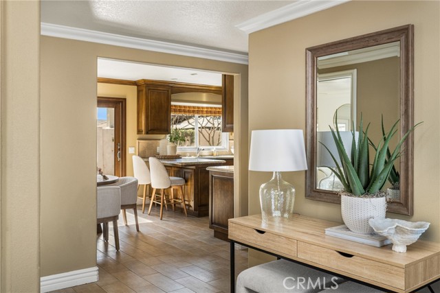 Detail Gallery Image 10 of 39 For 3158 N Beechwood St, Orange,  CA 92865 - 4 Beds | 2 Baths