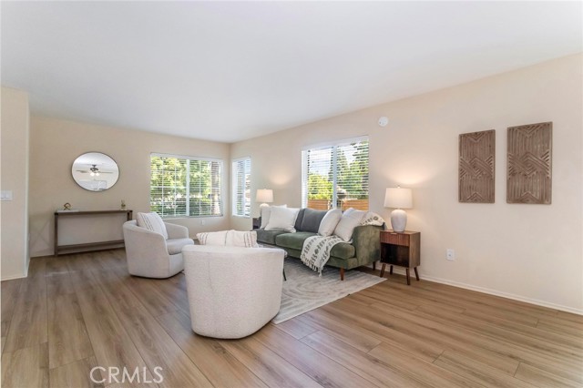 Detail Gallery Image 12 of 73 For 25120 Steinbeck Ave a,  Stevenson Ranch,  CA 91381 - 3 Beds | 2/1 Baths