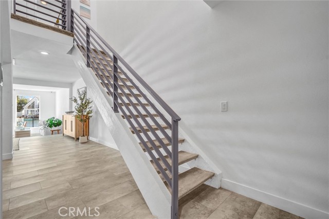 3682 Montego Drive, Huntington Beach CA: https://media.crmls.org/medias/76760d6b-0d1f-4918-9121-1779ac82e0df.jpg