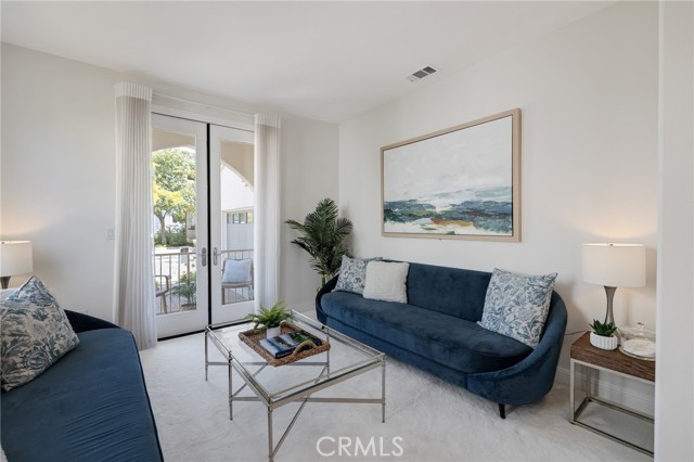 Detail Gallery Image 6 of 52 For 15 Pepper Tree Ln, Rolling Hills Estates,  CA 90274 - 3 Beds | 2/1 Baths