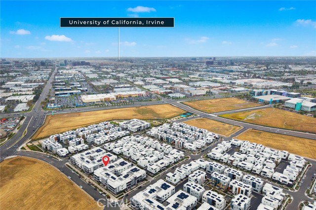 16321 Dawn Way, Tustin CA: https://media.crmls.org/medias/7678ed1d-8f75-4993-9a75-7881217dd20a.jpg