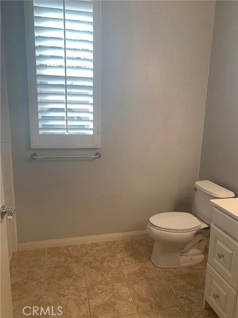 Detail Gallery Image 25 of 26 For 48 Bijou, Irvine,  CA 92618 - 1 Beds | 1/1 Baths