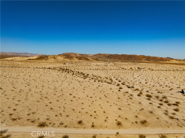 Detail Gallery Image 3 of 19 For 5226 Pearl Springs Ave, Twentynine Palms,  CA 92277 - – Beds | – Baths