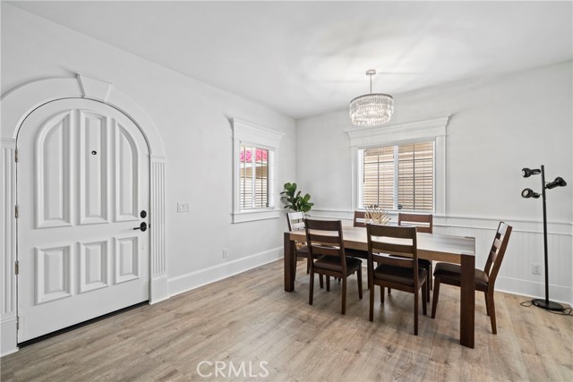 2214 Avalon Street, Costa Mesa CA: https://media.crmls.org/medias/76799d9e-3940-43a2-b7de-0f6394c7a52e.jpg