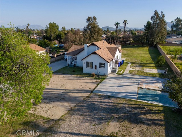 Detail Gallery Image 1 of 36 For 17631 Randall Ave, Fontana,  CA 92335 - 3 Beds | 2 Baths
