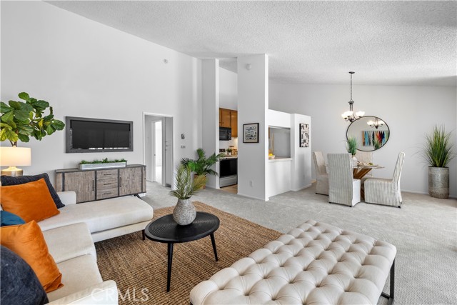 Front Image Thumbnail for CRSB26057472