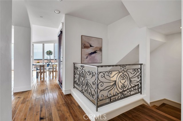 1105 Manhattan, Hermosa Beach, California 90254, 4 Bedrooms Bedrooms, 0 ,2 BathroomsBathrooms,Residential,For Sale,Manhattan,0,PV26150388