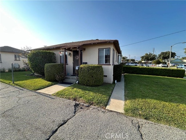 713 S 8th Street, Alhambra CA: https://media.crmls.org/medias/767b5137-69bd-419e-8de3-34d5e0243daa.jpg