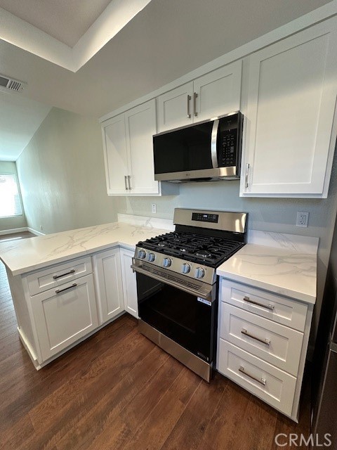 Detail Gallery Image 10 of 23 For 44649 La Paz #F,  Temecula,  CA 92592 - 2 Beds | 2 Baths