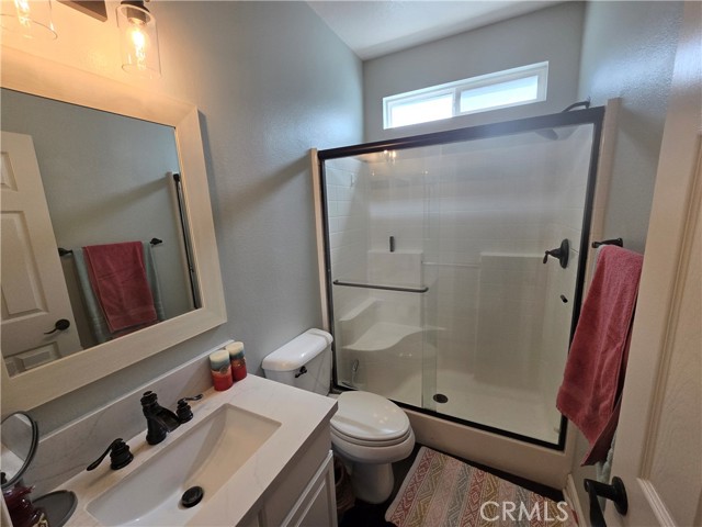 Detail Gallery Image 15 of 37 For 3250 Quartz Cir, Corona,  CA 92882 - 5 Beds | 3/1 Baths