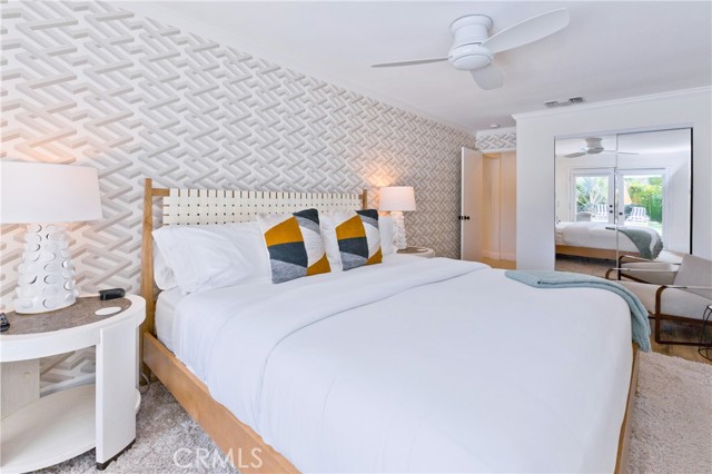 Detail Gallery Image 18 of 64 For 1057 E Marshall Way, Palm Springs,  CA 92262 - 4 Beds | 4 Baths