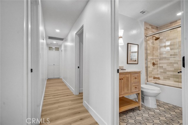 2842 E Virginia Avenue, Anaheim CA: https://media.crmls.org/medias/767c2b61-a7b5-4817-9a16-e4e0a31125dd.jpg