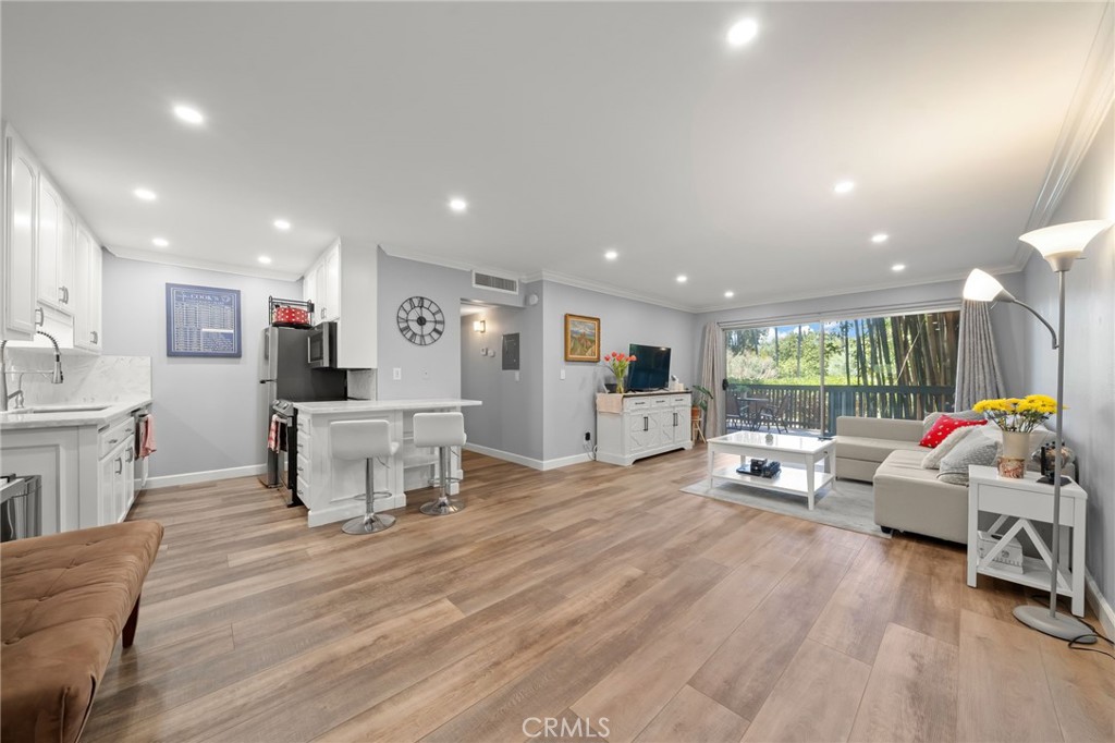 564 N Bellflower Boulevard #105