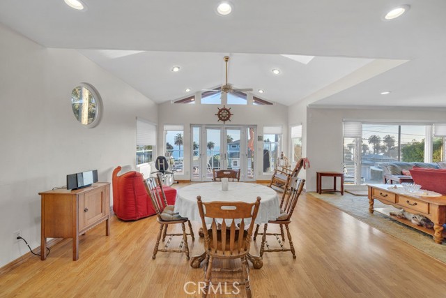 Detail Gallery Image 22 of 65 For 900 W 37th St, San Pedro,  CA 90731 - 3 Beds | 2 Baths