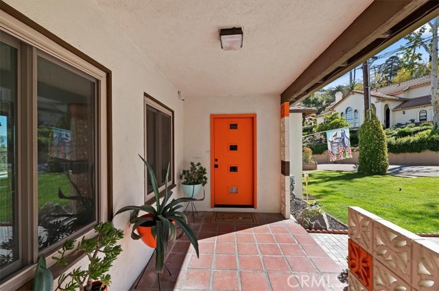 Detail Gallery Image 7 of 59 For 4680 Ladera Ln, Riverside,  CA 92501 - 4 Beds | 2/1 Baths