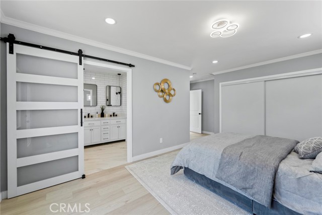 8460 Truxton Avenue, Los Angeles CA: https://media.crmls.org/medias/767cbf39-4f6c-4e94-9ccb-7a0603c3f164.jpg