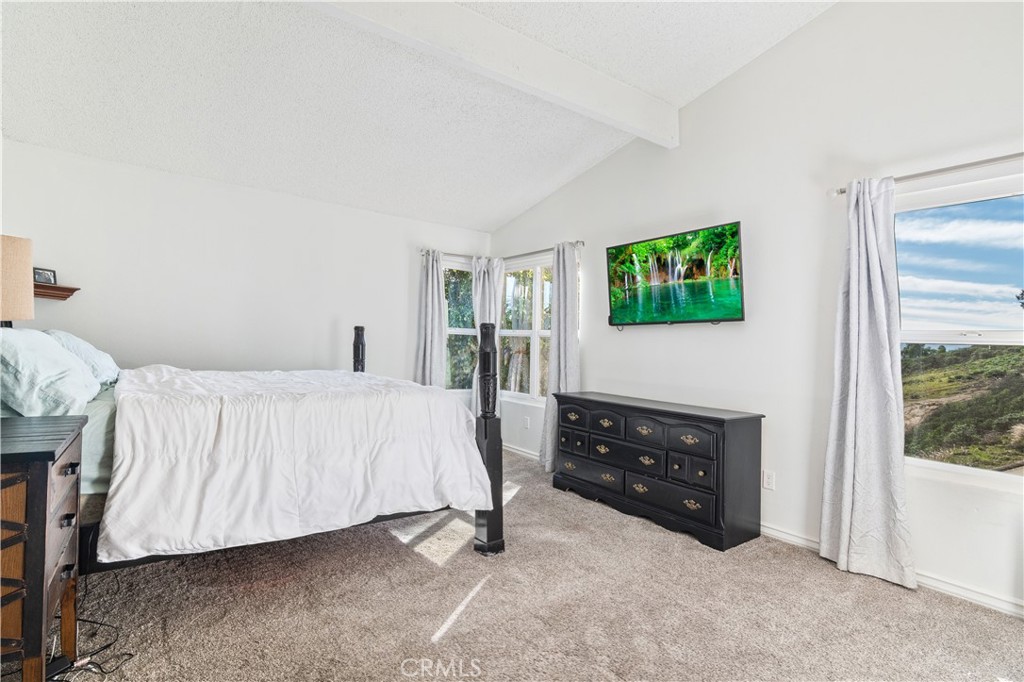 MLS #IV25270557 image #24