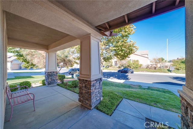 Detail Gallery Image 3 of 36 For 7393 Jake Way, Corona,  CA 92880 - 5 Beds | 4/1 Baths