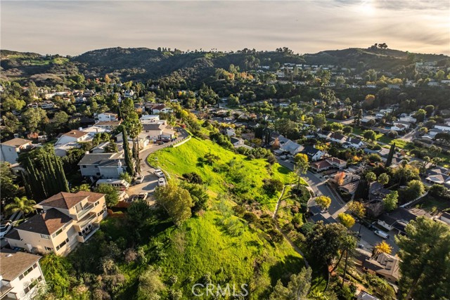 Detail Gallery Image 14 of 20 For 35 Torreon Dr, Woodland Hills,  CA 91364 - – Beds | – Baths