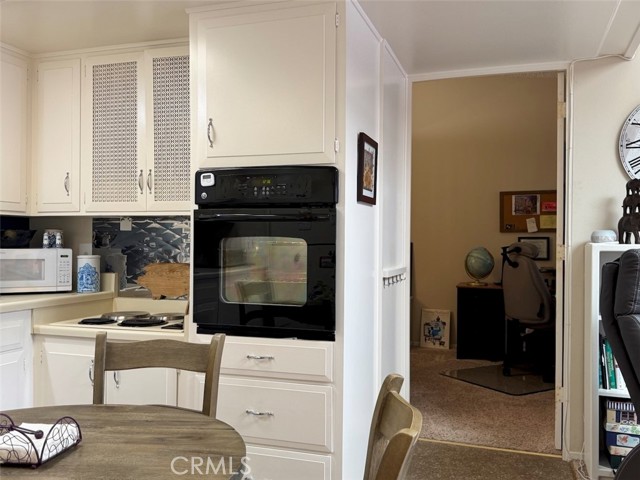 1664 Thunderbird Drive, Seal Beach CA: https://media.crmls.org/medias/767f0ccf-1681-4465-86c3-f751c701e617.jpg