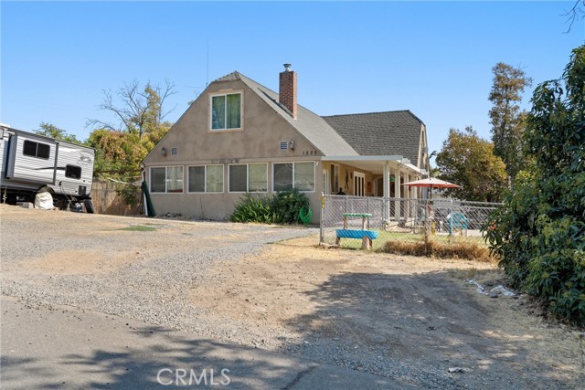 1225 Floral Avenue, Oroville CA: https://media.crmls.org/medias/767f1ac5-7dc5-4c6f-8310-c35ed56f4a8a.jpg