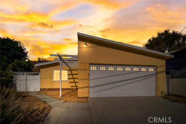Detail Gallery Image 35 of 36 For 29667 Cromwell Ave, Val Verde,  CA 91384 - 2 Beds | 2 Baths