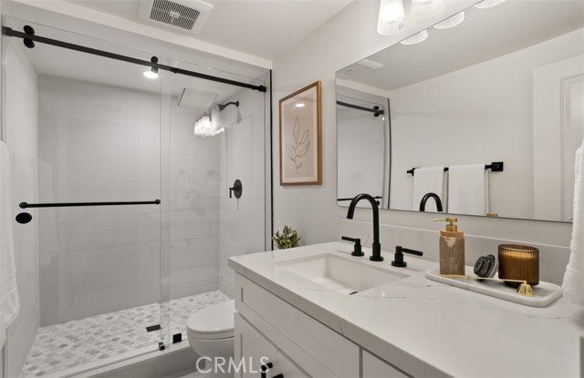 Detail Gallery Image 40 of 47 For 1373 N Coast Hwy, Laguna Beach,  CA 92651 - 3 Beds | 3/1 Baths