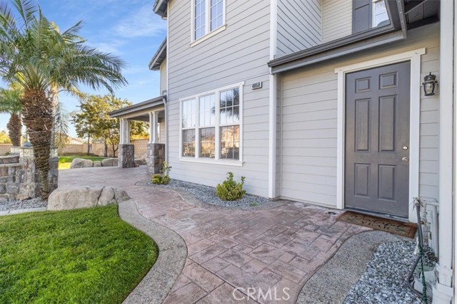 Detail Gallery Image 3 of 61 For 4058 Sundance, Norco,  CA 92860 - 5 Beds | 3/1 Baths