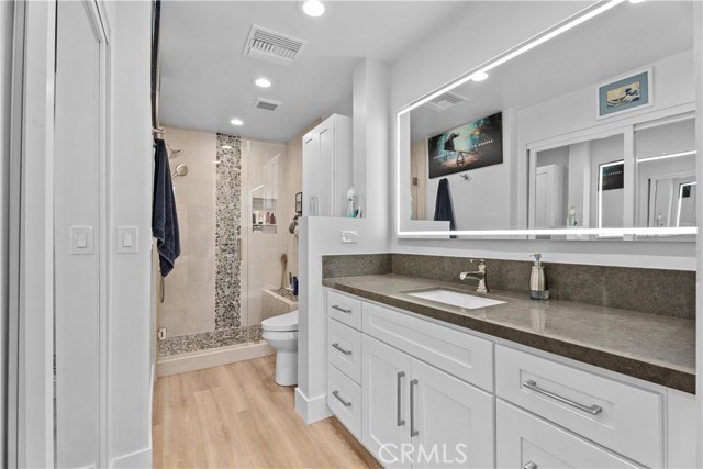 27879 Chipiona, Mission Viejo CA: https://media.crmls.org/medias/76800b5d-7384-472e-ab4f-bf5451743c3e.jpg