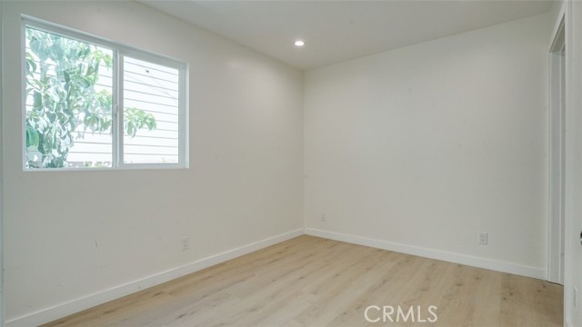 Detail Gallery Image 23 of 37 For 5903 Bonsallo Avenue, Los Angeles,  CA 90044 - 10 Beds | 6 Baths