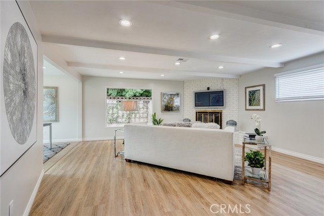 2270 W 231st Street, Torrance CA: https://media.crmls.org/medias/768169bc-28b7-4534-a215-e082b52f3091.jpg
