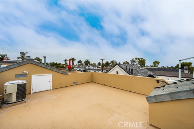 Detail Gallery Image 47 of 47 For 602 Larkspur Ave a,  Corona Del Mar,  CA 92625 - 3 Beds | 2/1 Baths