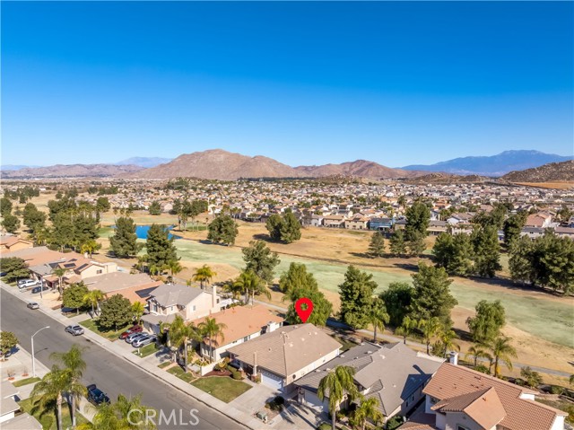 29658 Painted Desert Drive, Menifee CA: https://media.crmls.org/medias/76823f6e-983e-4cd3-883a-68909dee52c7.jpg