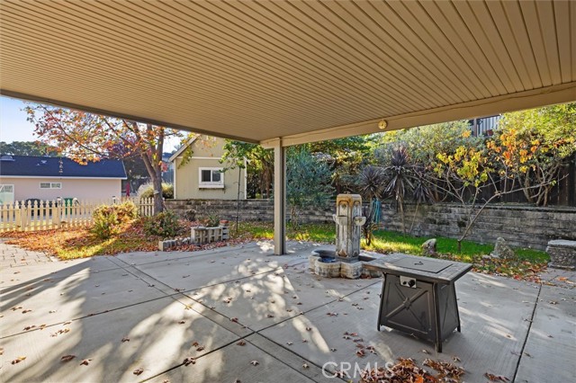 3856 Orillas Way, Atascadero CA: https://media.crmls.org/medias/76829021-3954-4b50-a5d4-13c3c91c5222.jpg