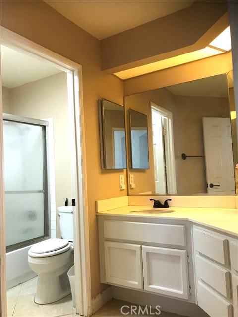 Detail Gallery Image 14 of 24 For 6762 Colorno, Rancho Cucamonga,  CA 91701 - 5 Beds | 3 Baths