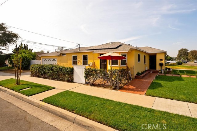 7724 Rundell St, Downey, CA 90242