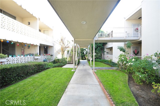 Detail Gallery Image 18 of 22 For 1200 W Huntington Dr #17,  Arcadia,  CA 91007 - 2 Beds | 2 Baths