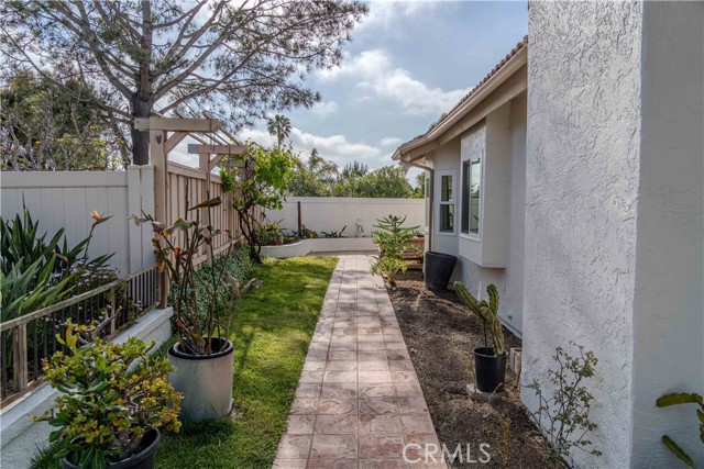 Detail Gallery Image 18 of 20 For 672 Poinsettia, Encinitas,  CA 92024 - 3 Beds | 2 Baths