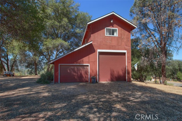 Detail Gallery Image 2 of 51 For 39406 John West Rd, Oakhurst,  CA 93644 - 4 Beds | 3 Baths