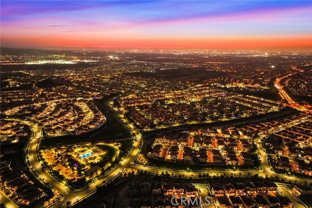 118 Sunnybank, Irvine CA: https://media.crmls.org/medias/7686e080-7b07-4085-b599-f78678afcd60.jpg