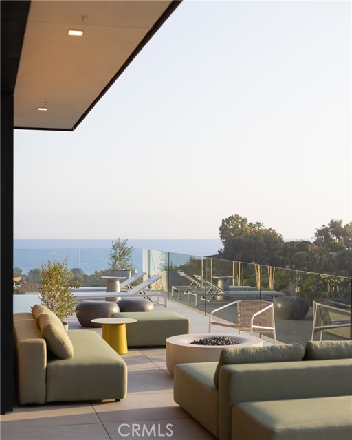 1000 Oriole Drive, Laguna Beach CA: https://media.crmls.org/medias/76871146-790b-48e6-834b-9aa38f46aea8.jpg