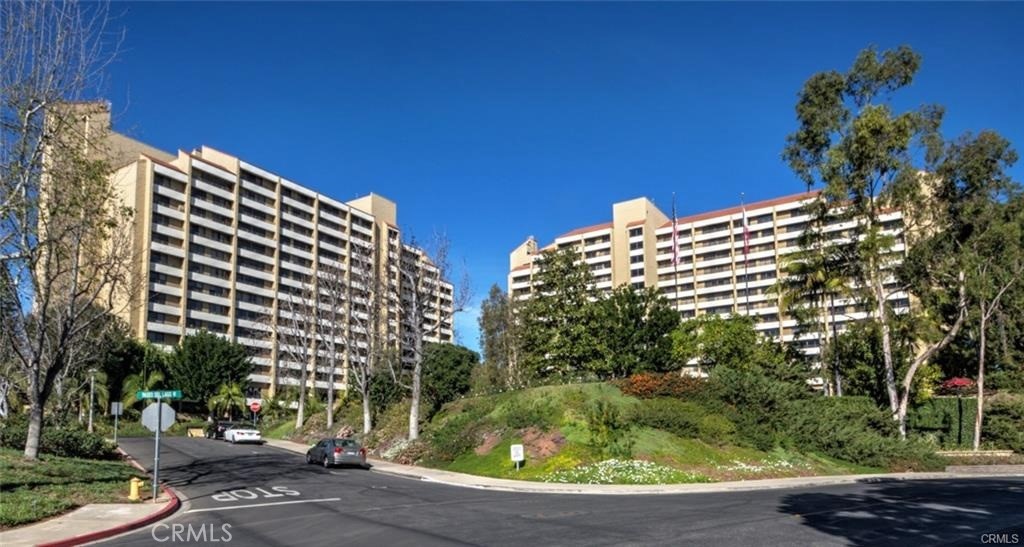 24055 Paseo Del Lago #812