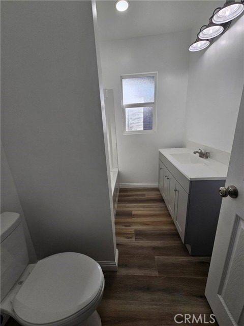 Detail Gallery Image 9 of 10 For 3968 Platt Ave, Lynwood,  CA 90262 - 3 Beds | 1 Baths