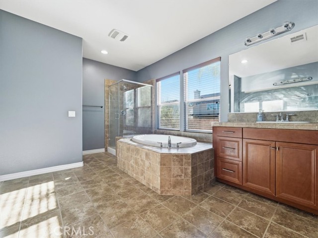 Detail Gallery Image 35 of 60 For 2947 Gilbert Ave, Corona,  CA 92881 - 6 Beds | 4/1 Baths