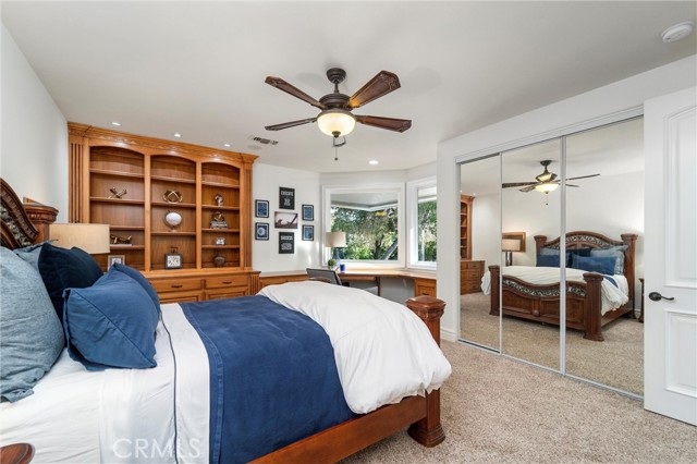 45200 Oak Manor Ct, Temecula CA: https://media.crmls.org/medias/7688c38d-dd33-410e-a9c5-2ba899c4ef71.jpg