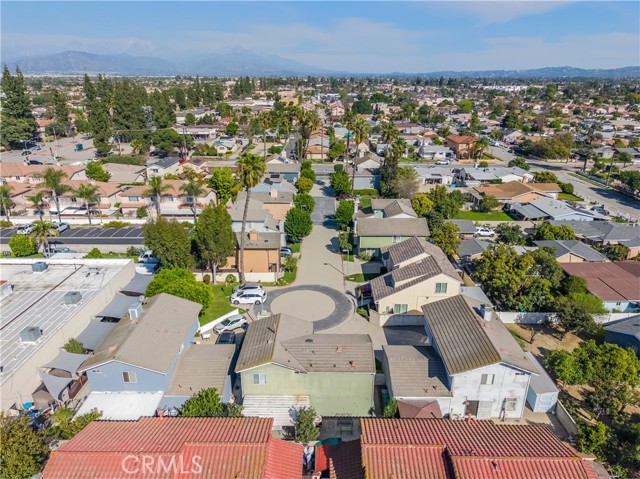 Image 34 of 41 For 3819 Foster Avenue