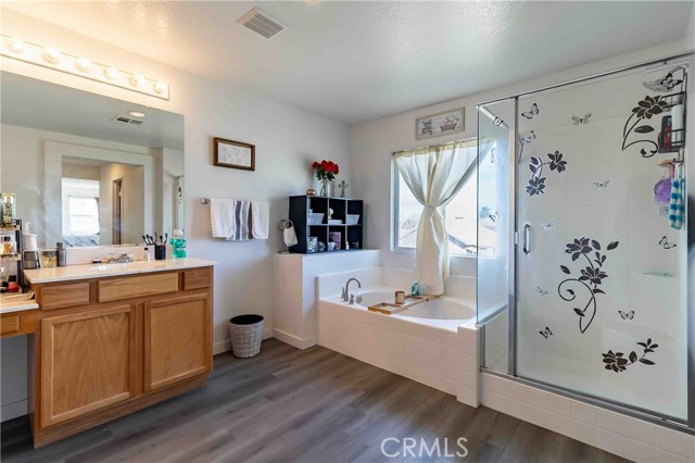 Detail Gallery Image 40 of 51 For 14761 Coachman, Victorville,  CA 92394 - 3 Beds | 2/1 Baths