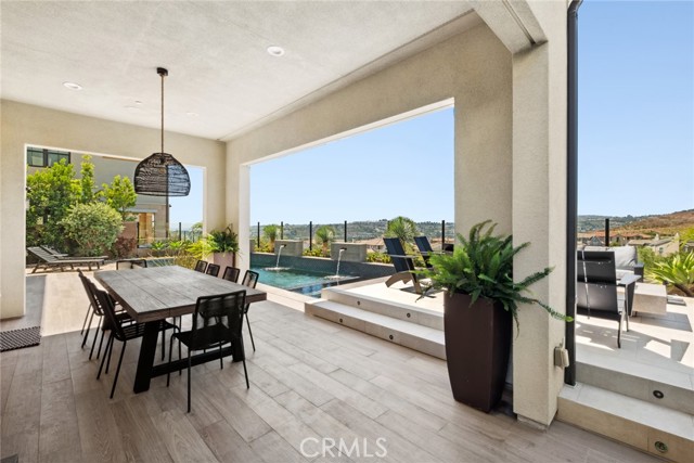 Detail Gallery Image 10 of 40 For 33851 Paseo Eternidad, San Juan Capistrano,  CA 92675 - 5 Beds | 5/1 Baths