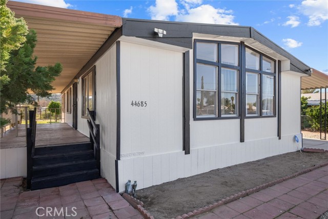 Detail Gallery Image 6 of 39 For 44685 Palm, Hemet,  CA 92544 - 3 Beds | 2 Baths