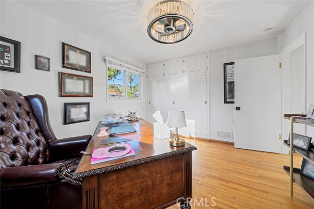 Detail Gallery Image 25 of 56 For 726 E Sierra Madre Ave, Glendora,  CA 91741 - 5 Beds | 2/1 Baths